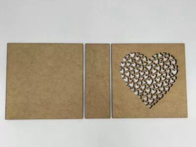 ALBUM 18x18 COEURS DANS COEUR AVEC TRANCHE