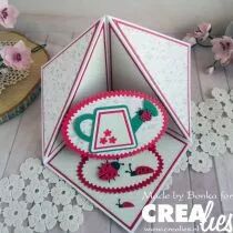 Cardzz matrice n&deg; 316, carte carr&eacute;e pli&eacute;e en accord&eacute;on 12 cm