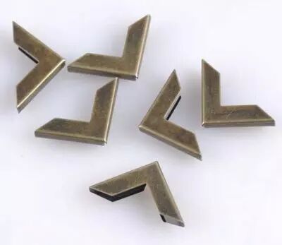 COIN EN METAL 1.6*1.6 CM BRONZE