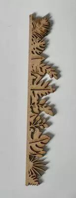 EMBELLISSEMENT EN BOIS FEUILLAGE - BORDURE