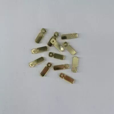 FLIPETTE CARR� EN PLEXI 3MM OR