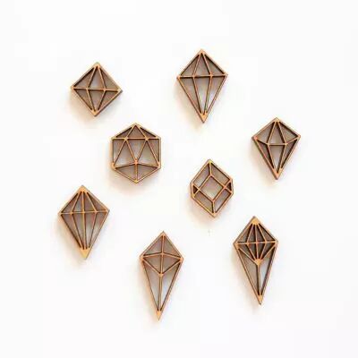 GRAND LOT EMBELLISSEMENTS BOIS - DIAMANTS