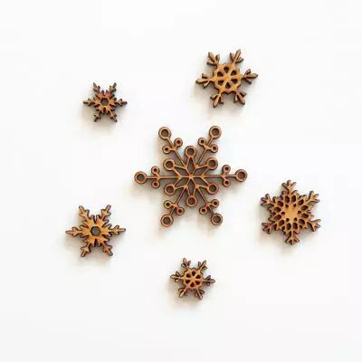 GRAND LOT EMBELLISSEMENTS BOIS - FLOCONS