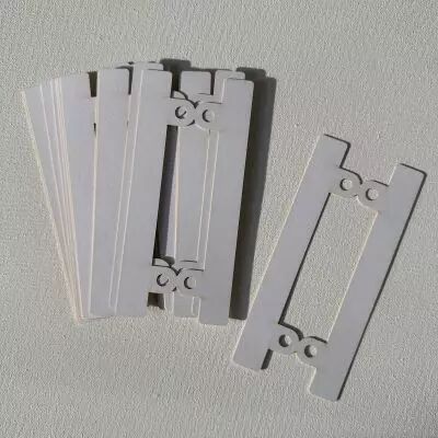 LOT DE 12 DECOUPES BLANC \ BANDES POUR CLASSEUR\ 