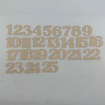 LOT DE 25 DECOUPES CHIFFRES 3,2 CM PAPIER KRAFT CLAIR