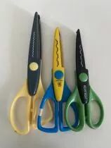 LOT DE 3 CISEAUX CRANTEURS