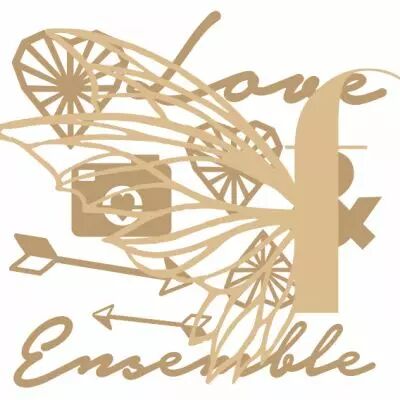 LOT EMBELLISSEMENTS EN BOIS - UN AIR ROMANTIQUE