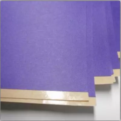 PAPIER VIOLET ASPECT TISSU ADH�SIF